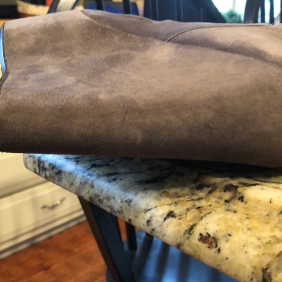 NEW Stuart Weitzman Suede Taupe Wedge Boot Size 8 - Picture 8 of 8